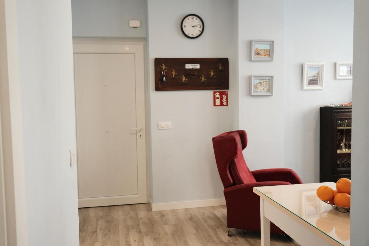 Aixerrota Apartamentos B Getxo Bagian luar foto