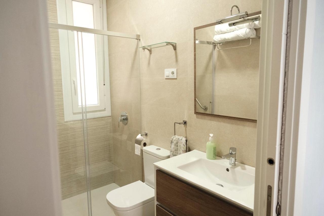 Aixerrota Apartamentos B Getxo Bagian luar foto