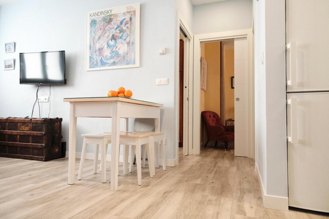 Aixerrota Apartamentos B Getxo Bagian luar foto